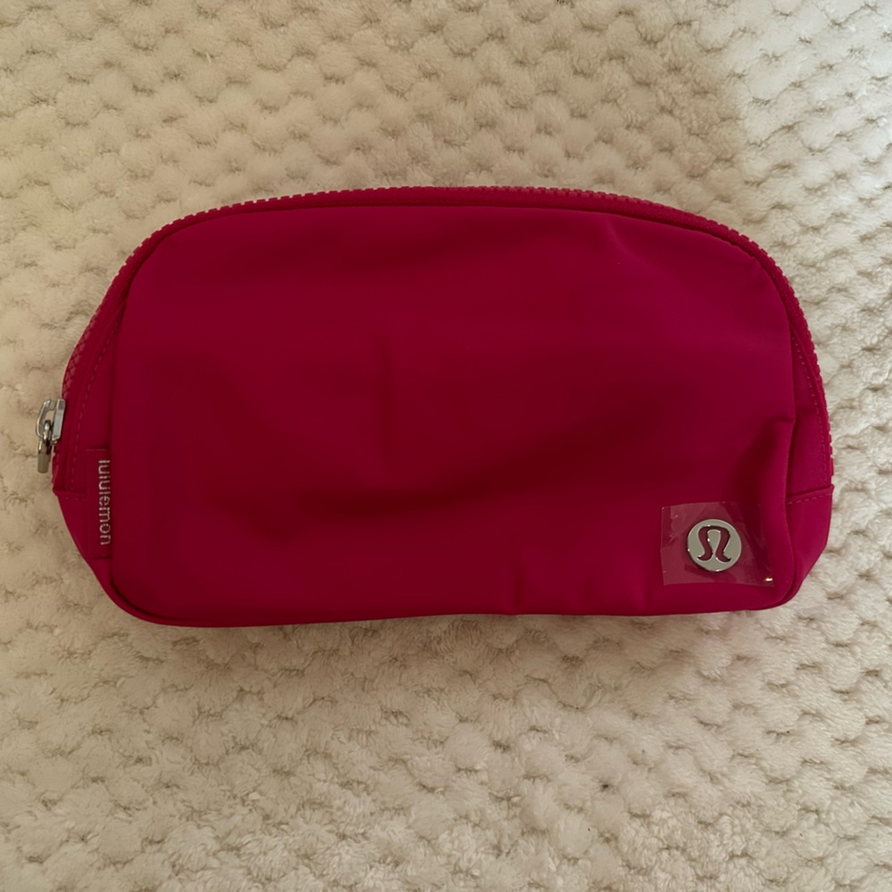 Lululemon Pink Pouch